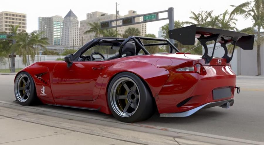  Mazda MX-5 by Rocket Bunny 2015 года  (фото 2 из 3)